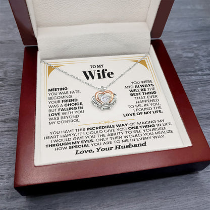 To My Wife Necklace - Romantic Gift for Special Moments & Valentine’s Day - Crown Pendant Necklace