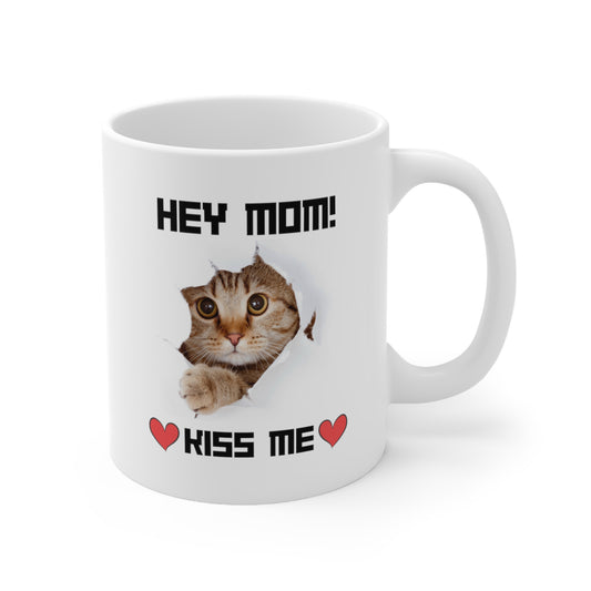 Cat Kiss Me Mug for Mom - Perfect Present for Cat Lover