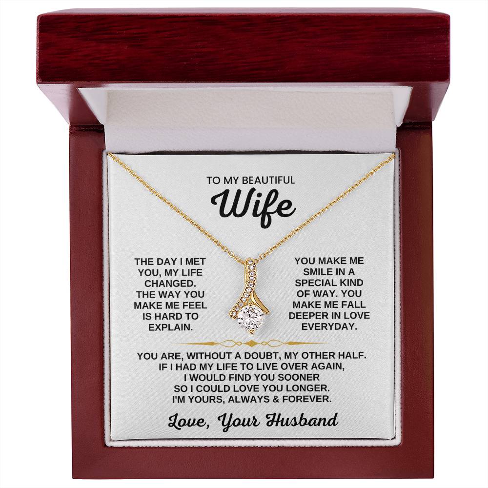 To My Beautiful Wife Necklace - Loving Husband Gift for Christmas, Valentine’s Day & Birthday Celebrations - Alluring Beauty Necklace