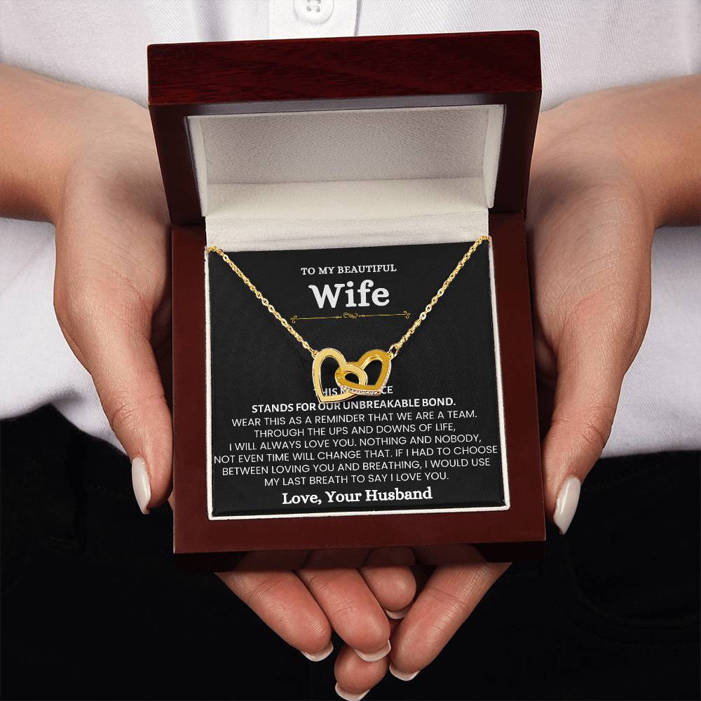 To My Wife Necklace - Romantic Gift for Special Moments & Valentine’s Day - Interlocking Hearts Necklace