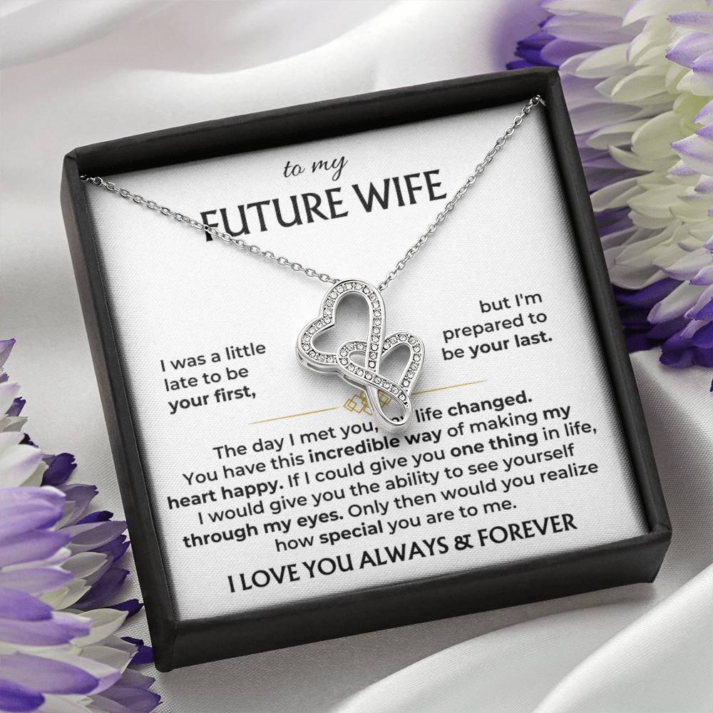 Future Wife Necklace - Romantic Jewelry Gift for Girlfriend for Valentine’s Day, Birthday & Proposal Celebrations - Heart-to-heart Pendant Necklace