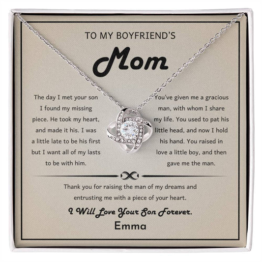 To My Boyfriend's Mom Gift Pendant